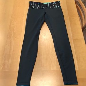 Lululemon leggings, size 6